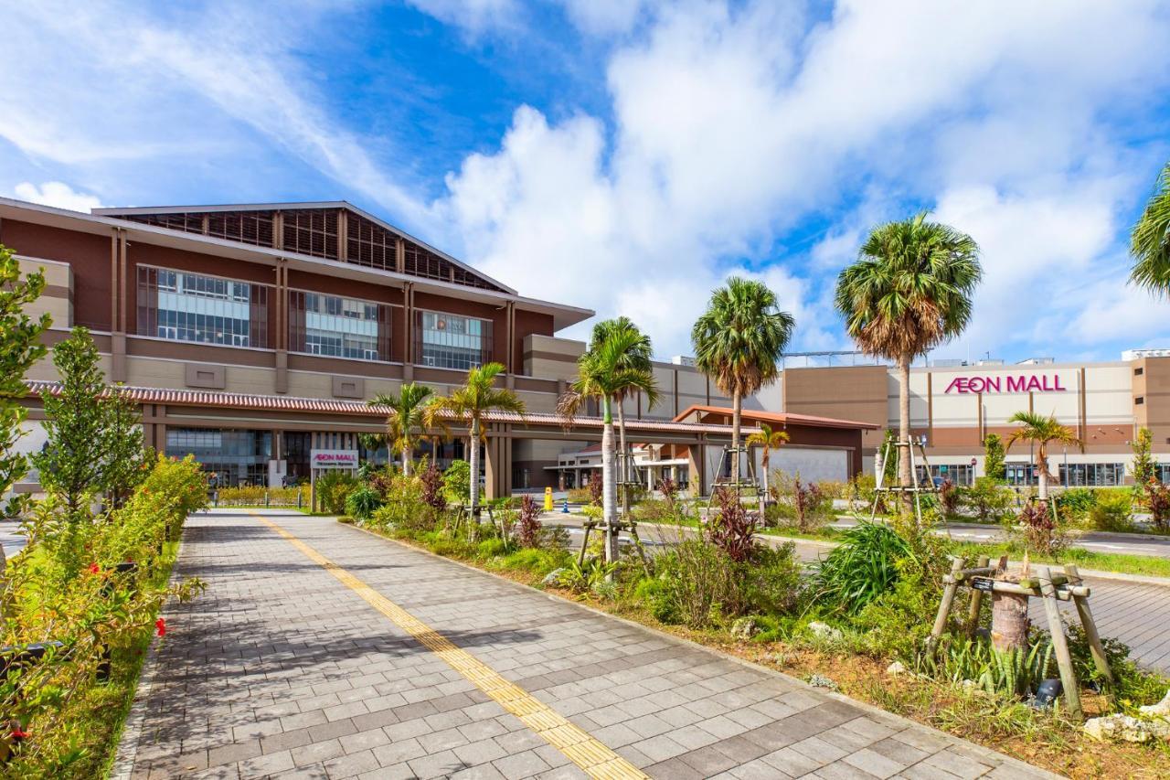 Apartment Yadokari House Chatan